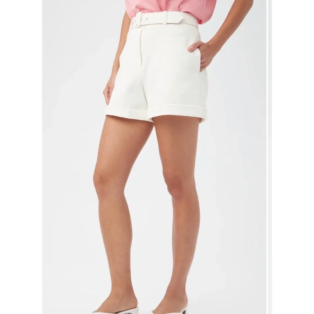Trina Turk Eisley White Cuffed Shorts with Belt Sz 0 - Picture 2 of 8